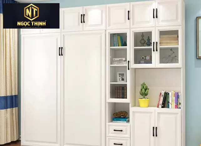 Giường ngủ kết hợp với kệ sách và bàn làm việc